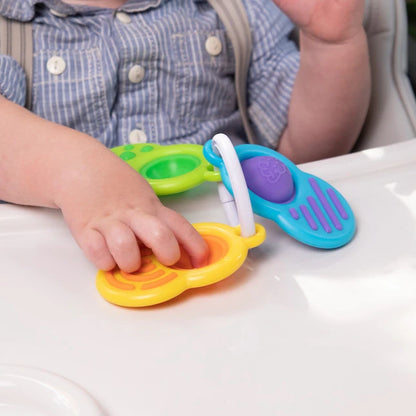 Dimpl Clutch - Best Baby Toys &amp; Gifts for Ages 0 to 1 - Fat Brain Toys - US 2610
